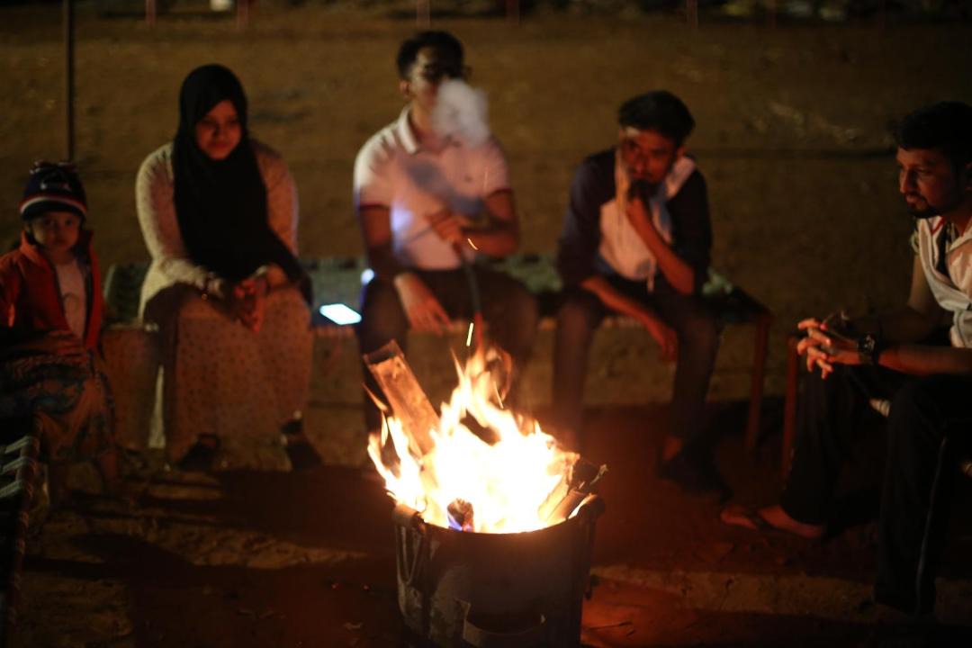 Photo of Human In Picture in Matheran