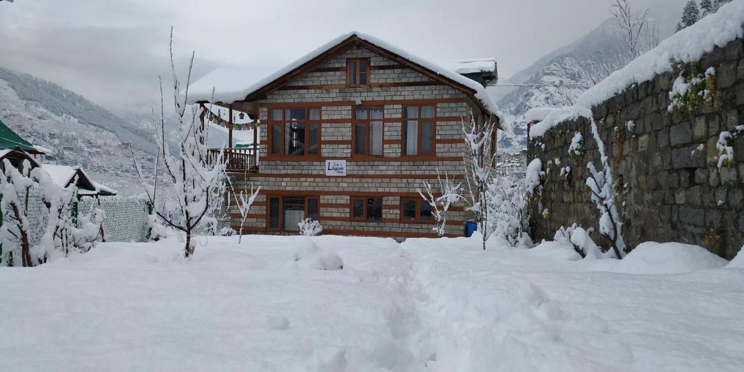 Photo of Buildings in Jagatsukh