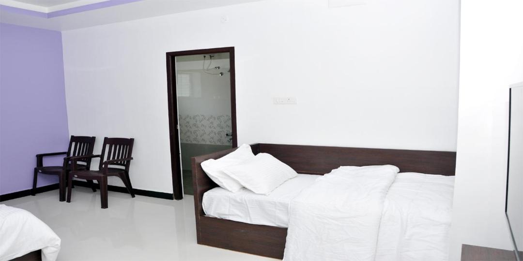 Photo of Bedroom in Palani