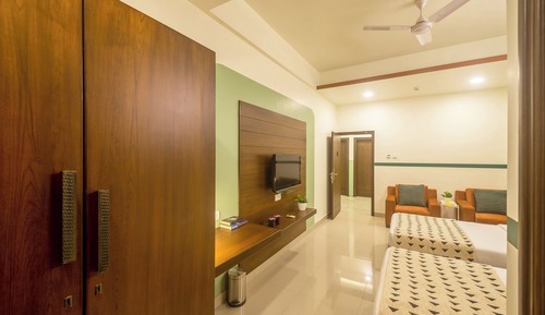 Standard Twin Room