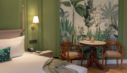 Executive Room