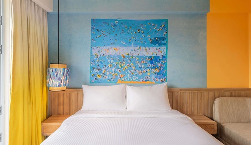 Premier Room, 2 Twin Beds, Pool View