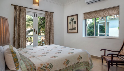 2 Bedroom Pool Villa (Non-Beach View / 800M From The Resort)