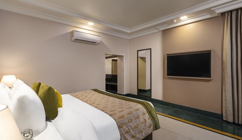 Maharaja Suite