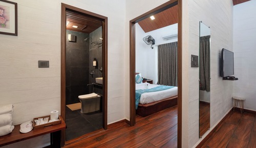 Tree House Suite