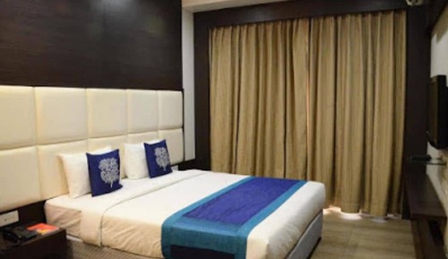 Deluxe Double Room, 1 Bedroom, Accessible, Non Smoking