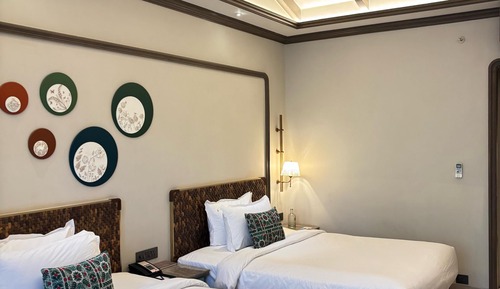 Deluxe Room, 2 Twin Beds (Sit-Out)