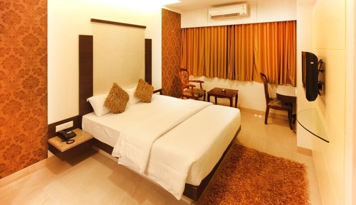 Diamond Room