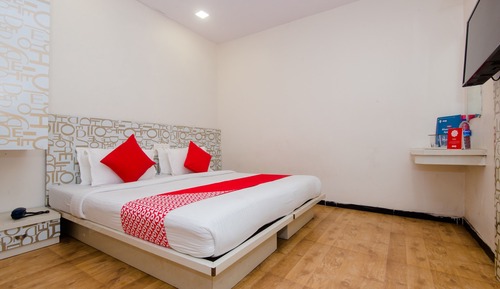 Standard Double or Twin Room, 1 Double Bed, Private Bathroom