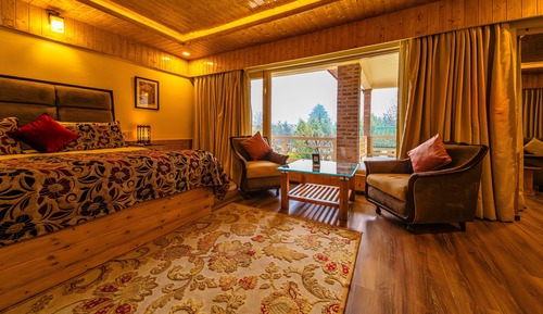 Junior Suite with Private Balcony