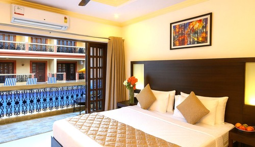 Executive Deluxe (Pool view)