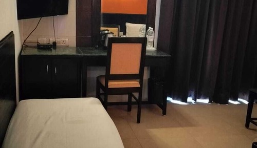 Deluxe Room, 1 King Bed