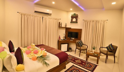 Super Deluxe Room