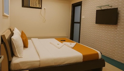 Deluxe Double Room, City View