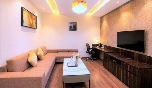 Luxury Suite