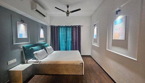 Family Apartment, Balcony, City View