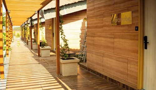 Cottage, Balcony, Garden View