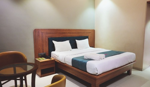 Executive Room, Mountain View
