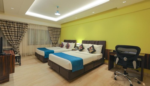 Luxury Suite