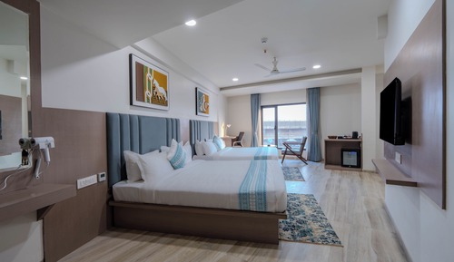 Family Quadruple Room, City View