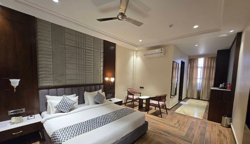 Executive Double Room, City View
