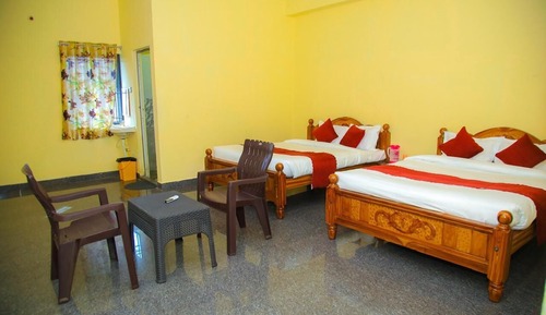 Deluxe Double Room, Multiple Beds, Non Smoking, Mountain View