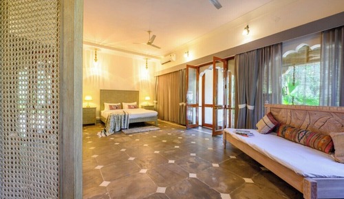 Farm Suite