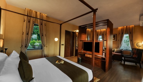 Luxury Cottage with Jetted Tub