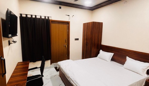 Basic Double Room