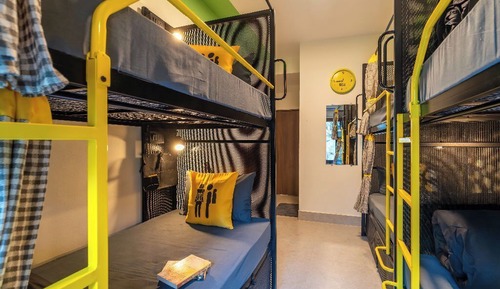 Bed in 6 Bed Mixed Dormitory