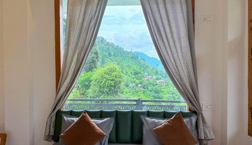 Deluxe Double Room, Balcony, Mountain View