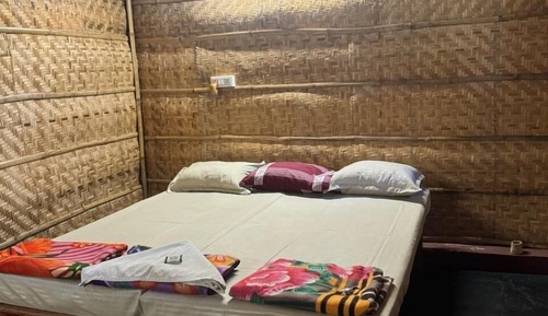 Family Double Room, Balcony, Garden View
