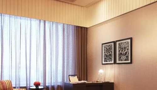  Taj Club Room City View King Bed