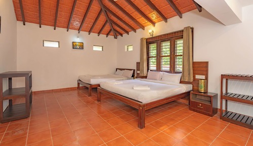 Deluxe Quadruple Room