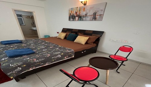 Apartment, 3 Bedrooms, Accessible, Smoking