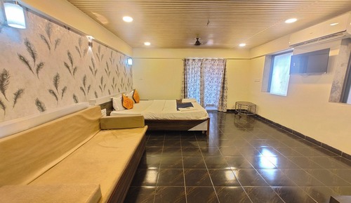 Deluxe Room, Balcony