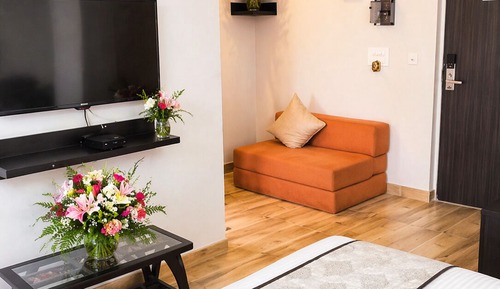 Superior Double Room, City View