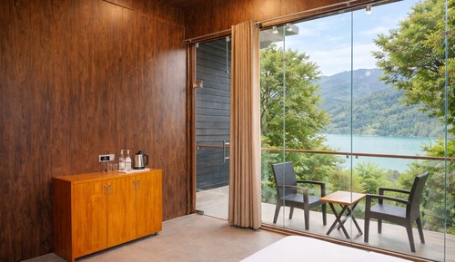 Deluxe Cottage
