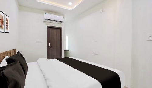 Classic Double Room, City View