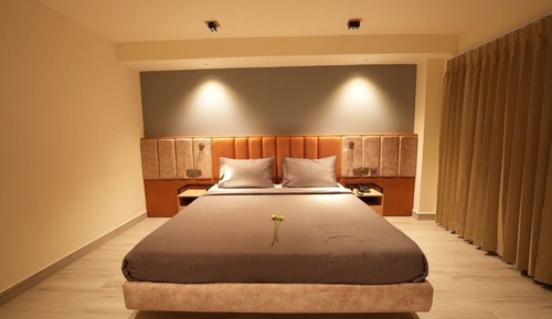 Luxury Suite, Mountain View