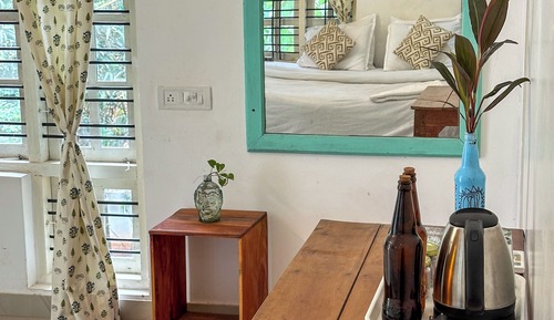 Private AC room