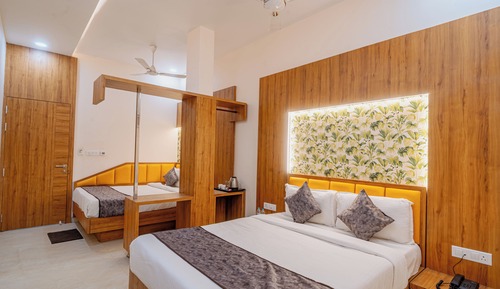 Quadruple Room, City View