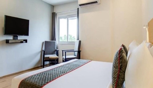 Executive Room
