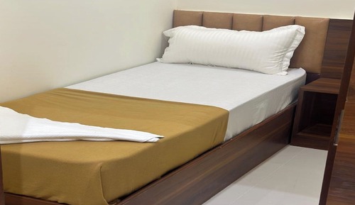 Basic Single Room
