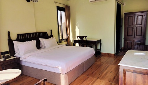 Luxury Room