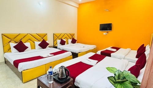 Superior Triple Room