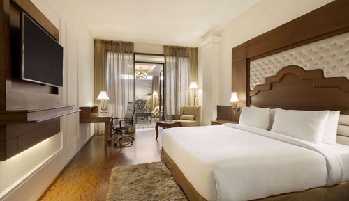 Room, 1 King Bed, Non Smoking