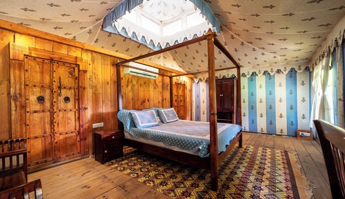 Luxury Machan Tents With Mountain View