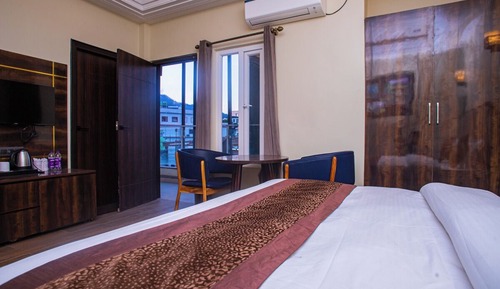 Premium Room, Balcony, City View