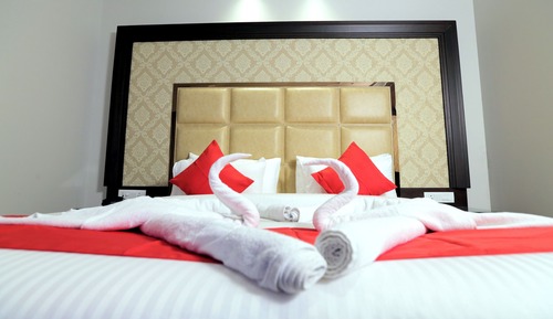 Deluxe Room, 1 King Bed